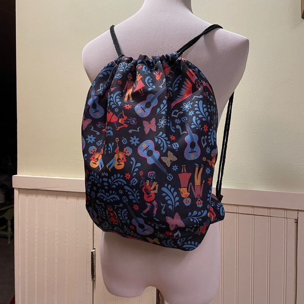 Coco themed drawstring bag backpack​ - Picture 6 of 15